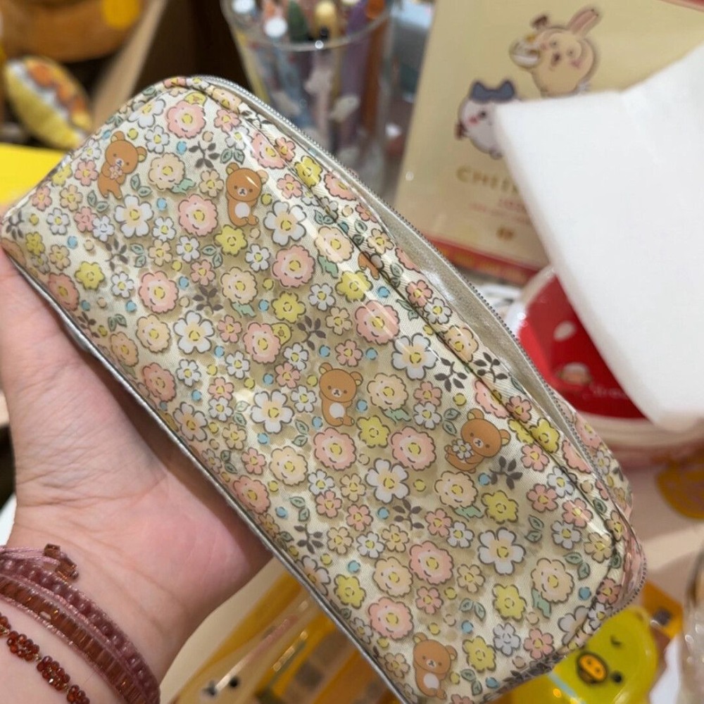 Good Floral & Wedding Decor Supply Photos - กระเป๋าดินสอลายดอกไม้สวยงามของริลัคคุมะ กระเป๋าเก็บของน่ารักและสวยงาม กันน้ำ อุปกรณ์จัดเก็บเครื่องเขียน