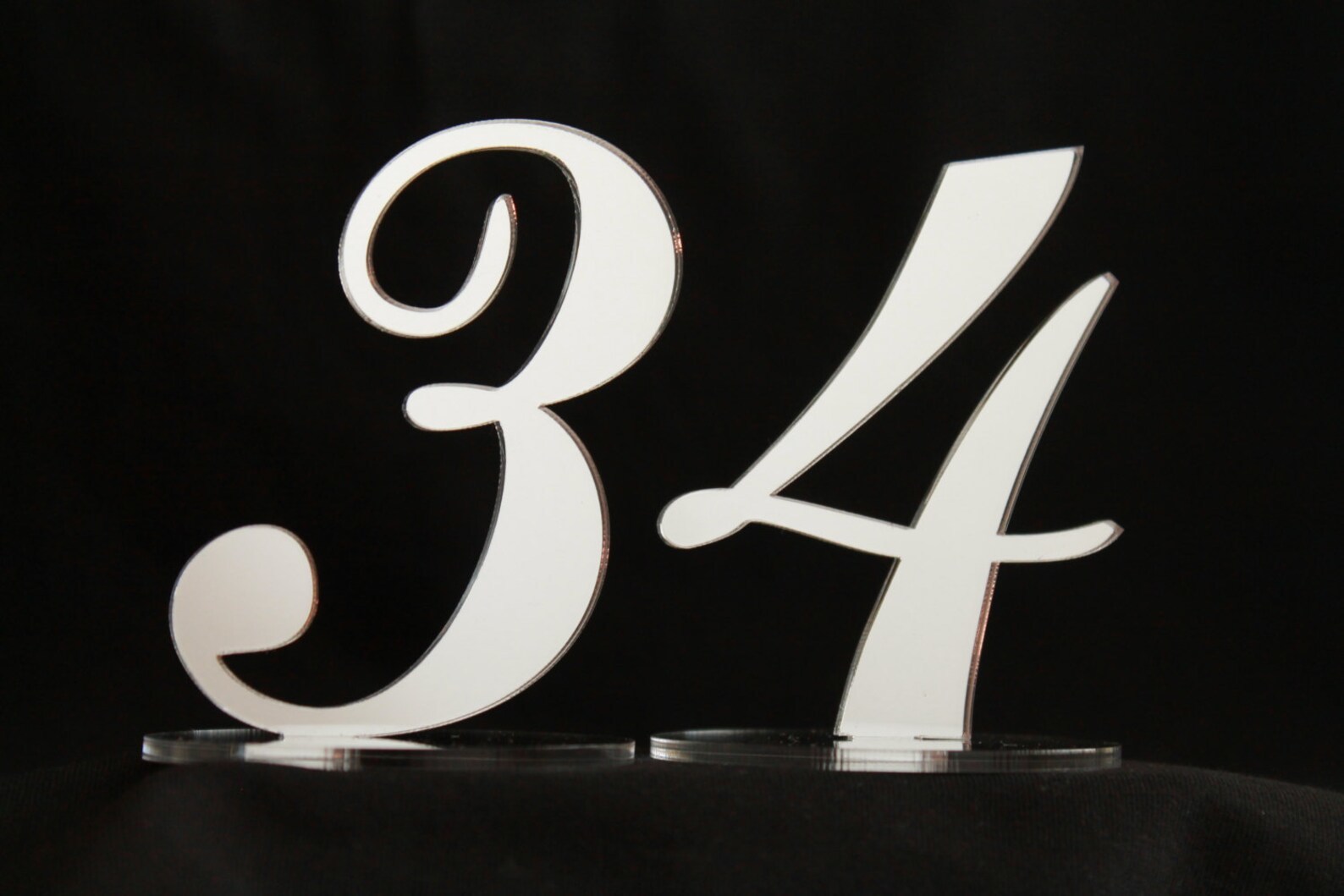 ป้ายเลขโต๊ะงานแต่งงานอะคริลิคแ - Table Number Gold บทวิจารณ์และราคา
