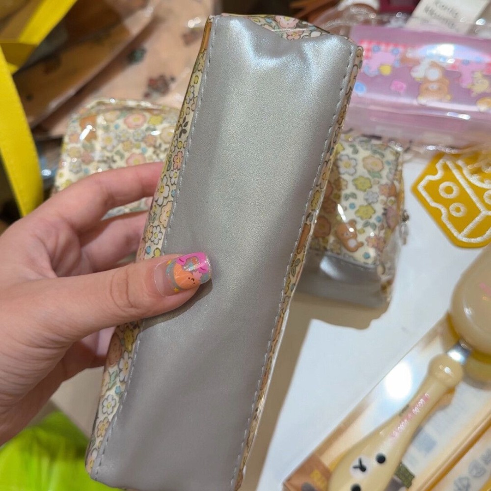 กระเป๋าดินสอลายดอกไม้สวยงามของ - Good Floral & Wedding Decor Supply Photos บทวิจารณ์และราคา